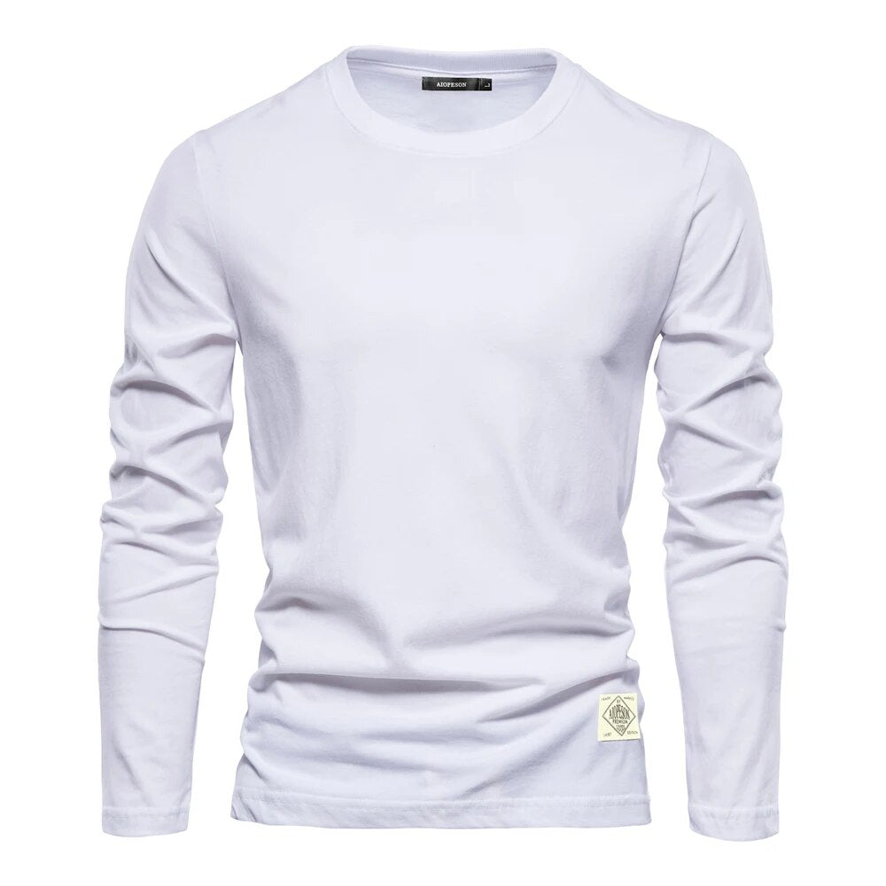 Levi - Classic Long-Sleeved T-Shirt