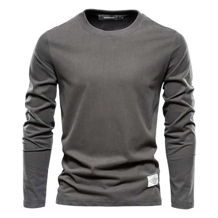 Levi - Classic Long-Sleeved T-Shirt