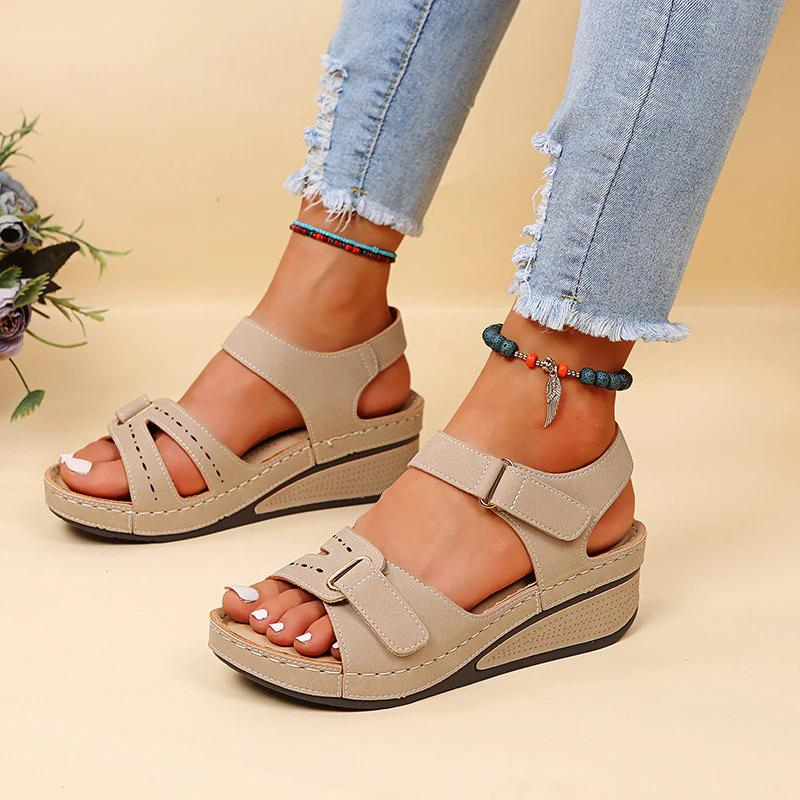 Anna - Orthopaedic Sandals